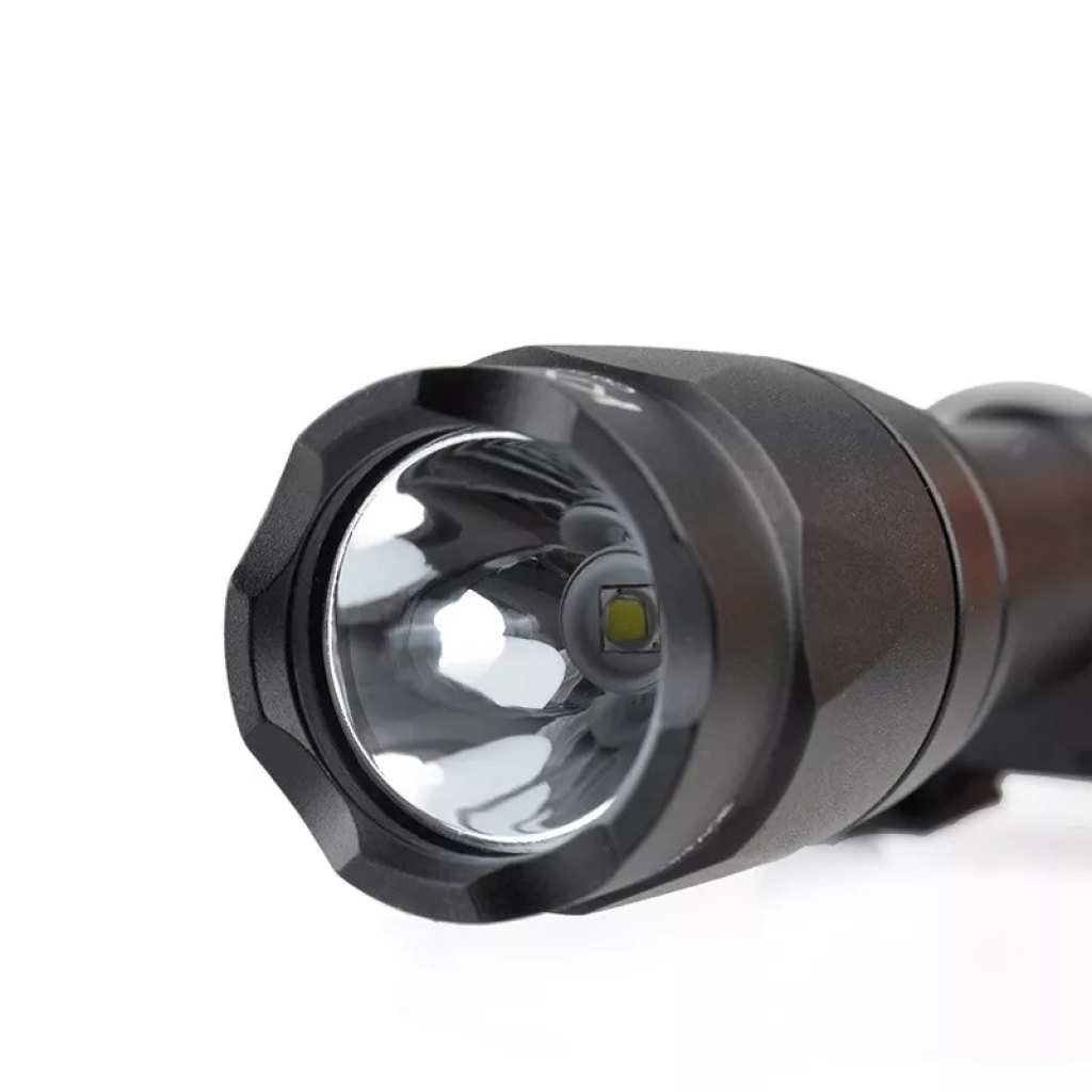 FLASHLIGHT EL FENERİ CLS11